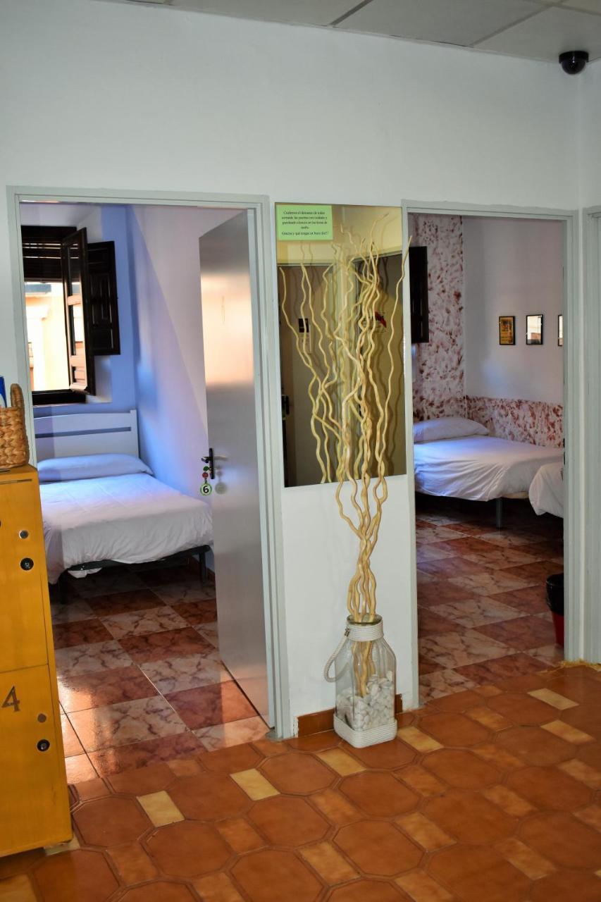 Pension Castil Granada Ngoại thất bức ảnh